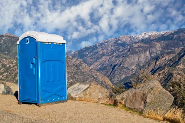 Portable Toilet Options We Offer in Mapleton, MN